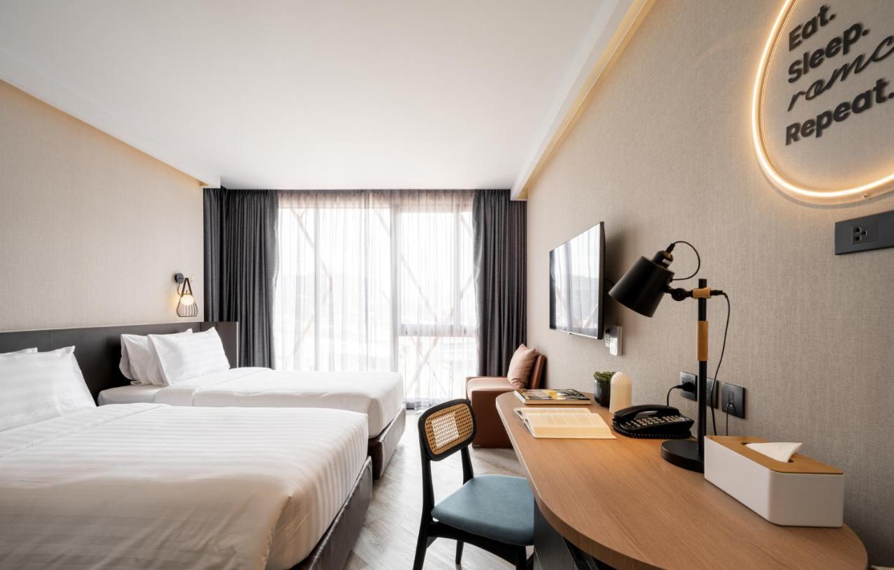 Seekers Finders Rama IV Hotel Surestay Collection By BW Banguecoque Exterior foto