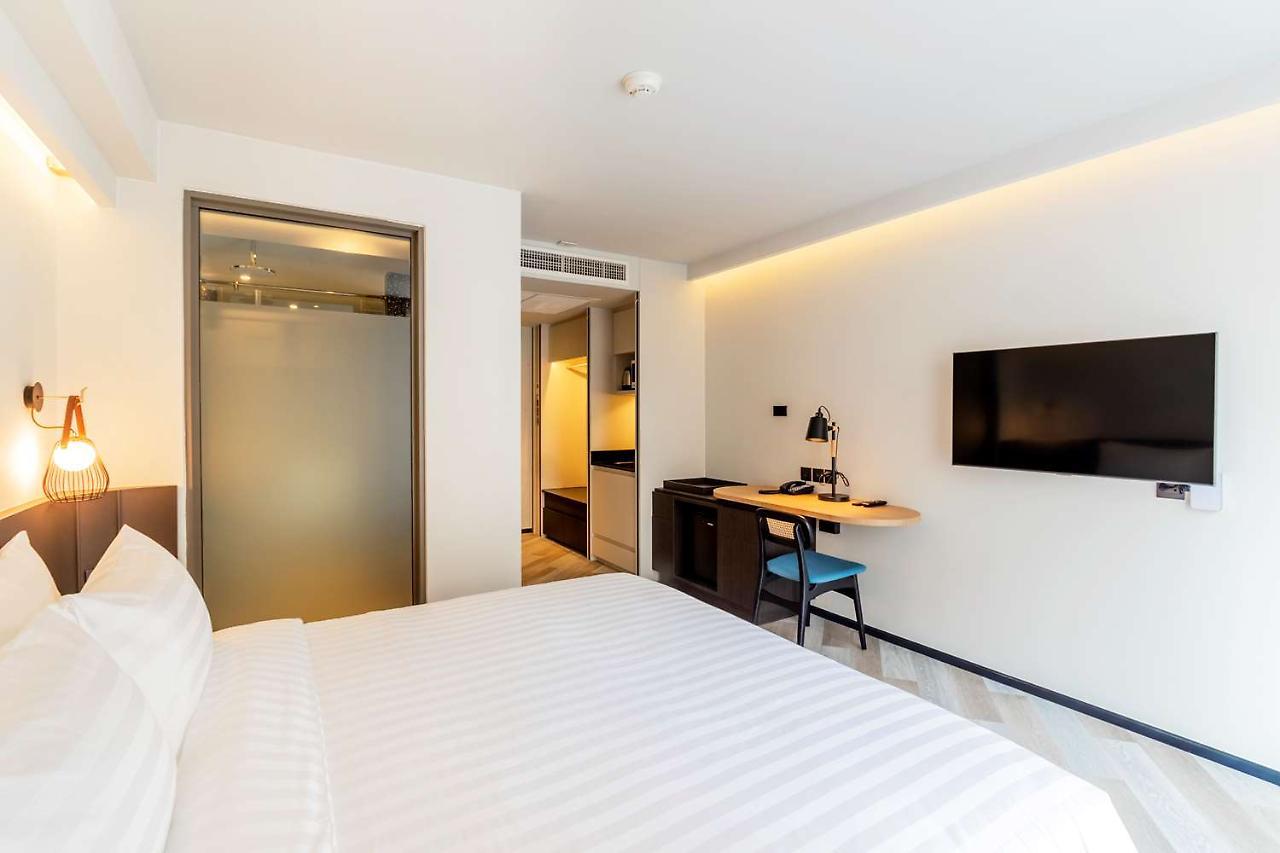 Seekers Finders Rama IV Hotel Surestay Collection By BW Banguecoque Exterior foto